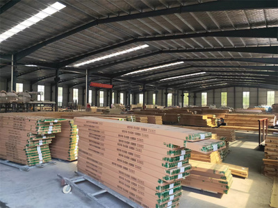 现代室内装饰材料优选 木饰面板、竹木纤维护墙板、装饰金属板与竹炭冰火板的综合指南